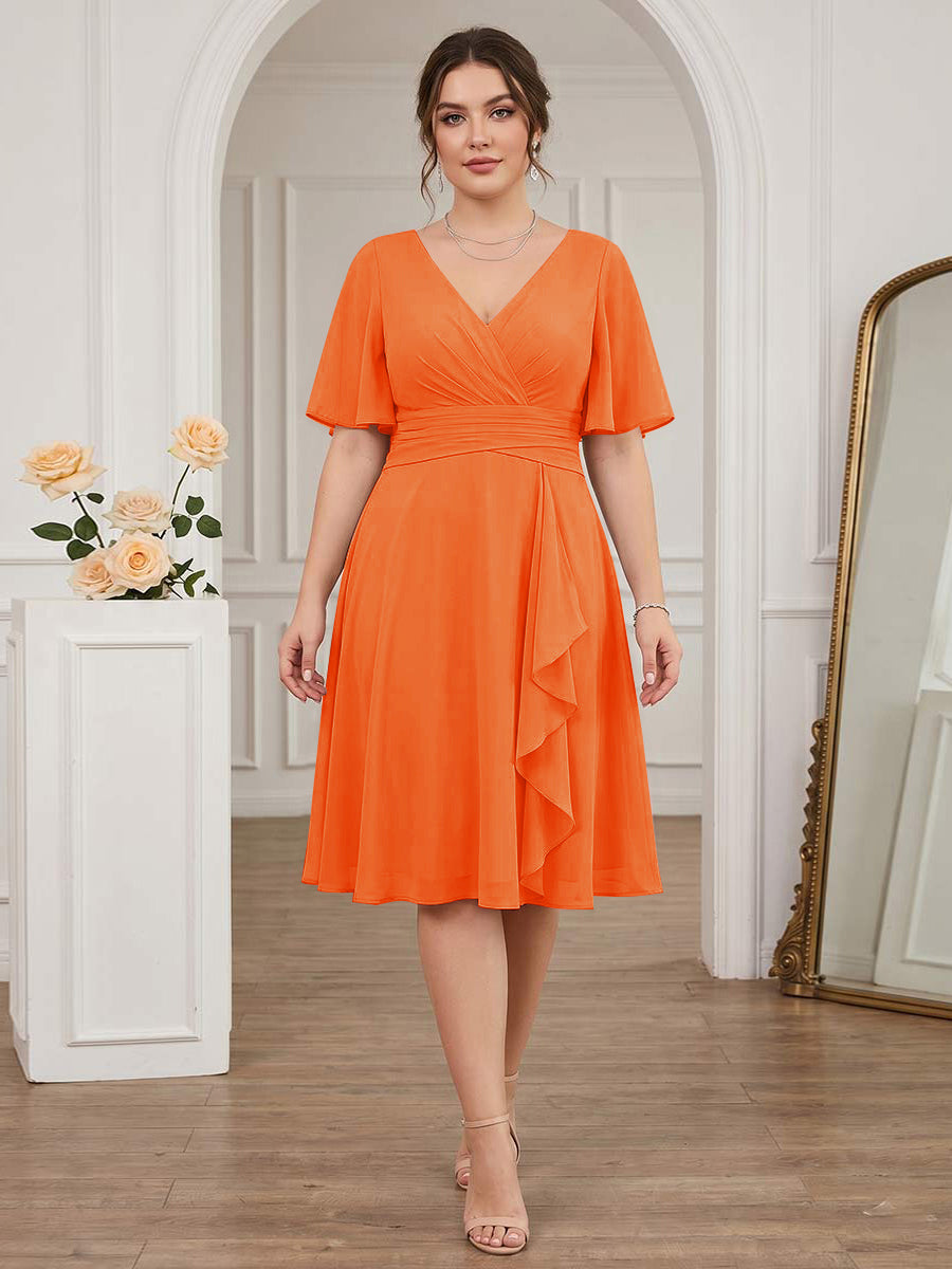 A-Line/Princess V-Neck Short Sleeves Knee-Length Plus Size Bridesmaid Dresses with Ruffles