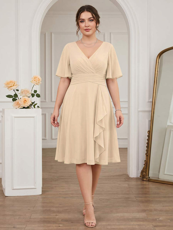 A-Line/Princess V-Neck Short Sleeves Knee-Length Plus Size Bridesmaid Dresses with Ruffles