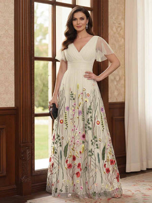 A-Line/Princess V-Neck Short Sleeves Floor-Length Mother of the Bride Dresses with Appliques
