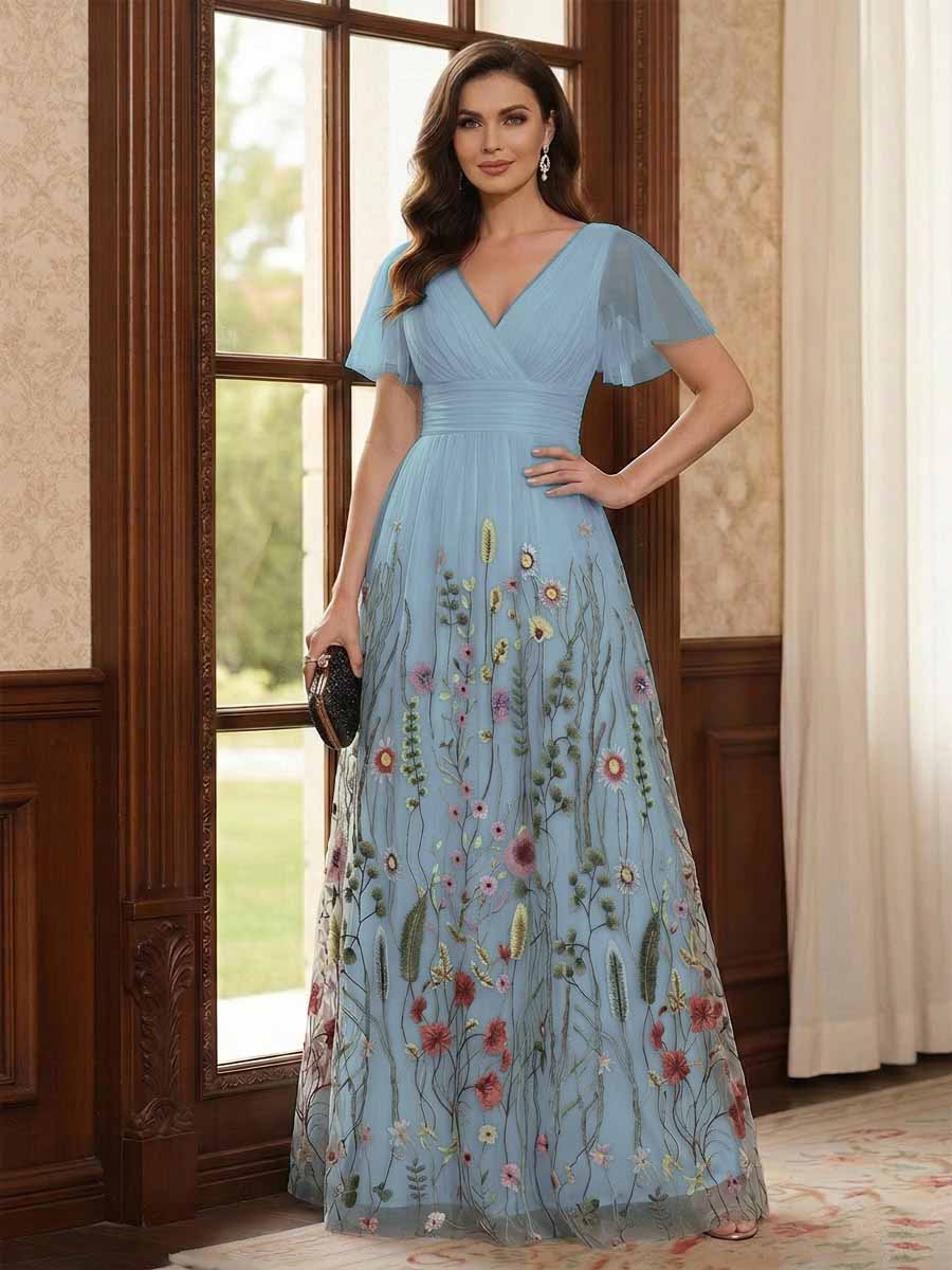A-Line/Princess V-Neck Short Sleeves Floor-Length Mother of the Bride Dresses with Appliques