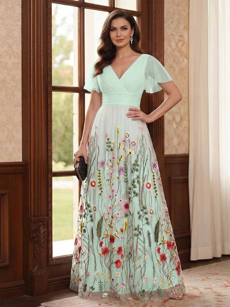 A-Line/Princess V-Neck Short Sleeves Floor-Length Mother of the Bride Dresses with Appliques