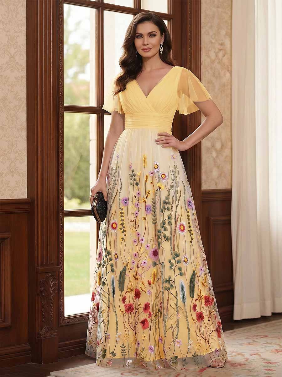 A-Line/Princess V-Neck Short Sleeves Floor-Length Mother of the Bride Dresses with Appliques