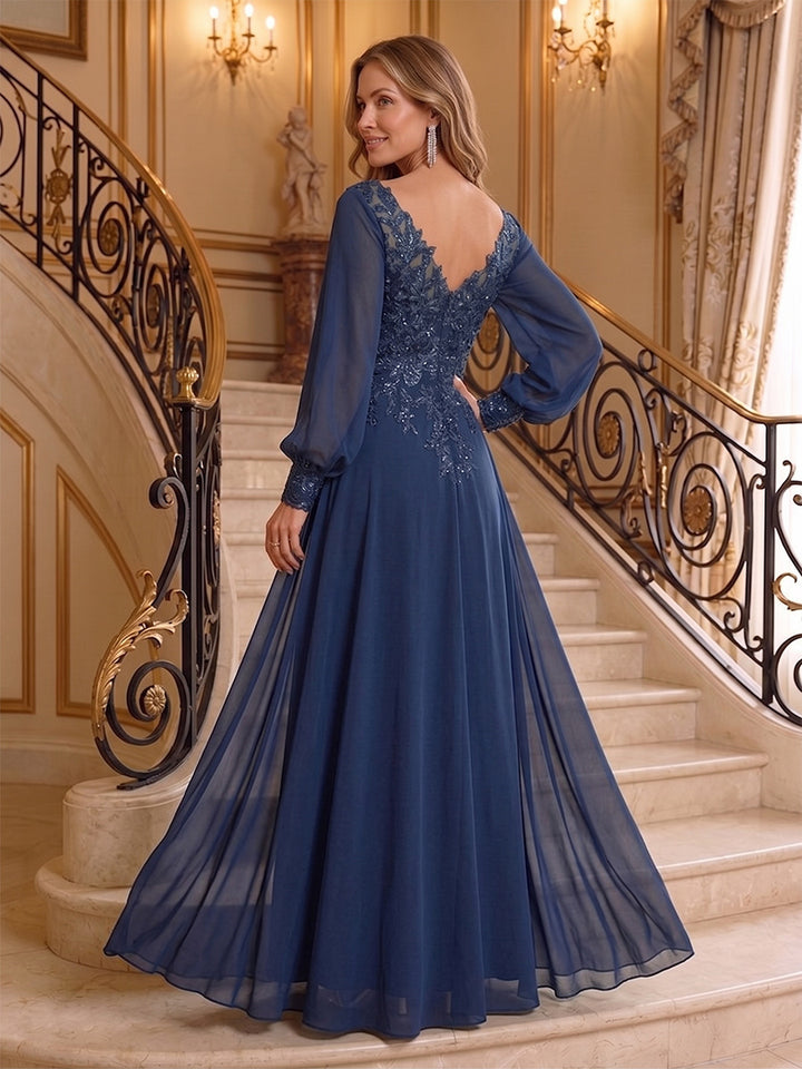 A-Line/Princess V-Neck Long Sleeves Floor-Length Mother of the Bride Dresses with Lace
