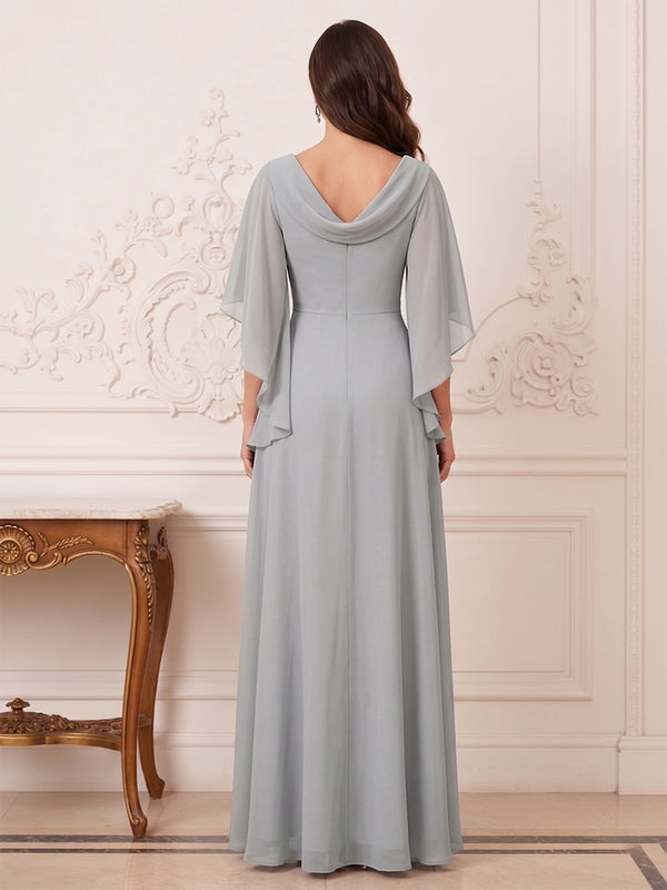 A-Line/Princess V-Neck Half Sleeves Floor-Length Mother of the Bride Dresses with Appliques & Lace