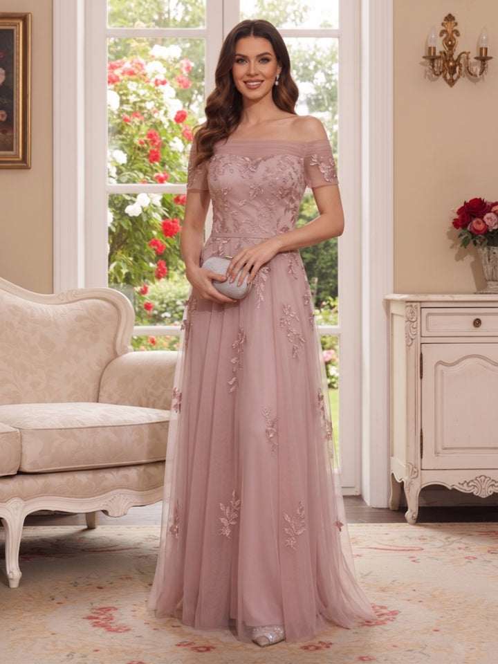 A-Line/Princess Off-the-shoulder Short Sleeves Floor-length Mother of the Bride Dresses with Applique