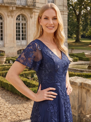 A-Line/Princess V-Neck Short sleeves Asymmetrical Mother of the Bride Dresses with Applique & Embroidery