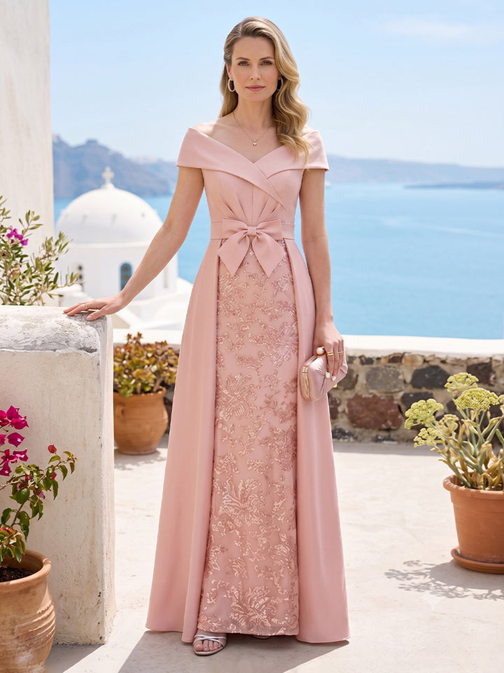A-Line/Princess Off-The-Shoulder Short Sleeves Sweep Train Mother of the Bride Dresses with Applique &amp; Lace
