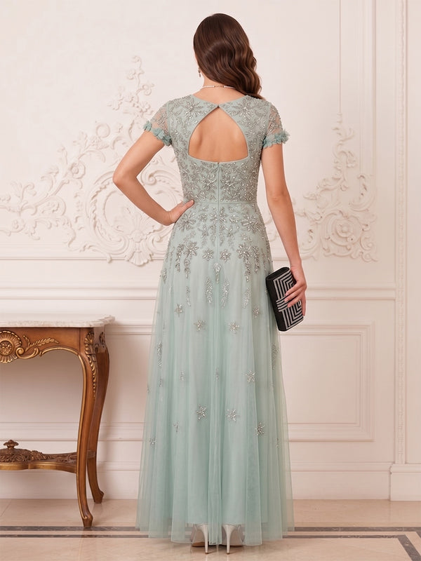 A-Line/Princess V-Neck Short Sleeves Floor-Length Mother of the Bride Dresses with Appliques & Lace