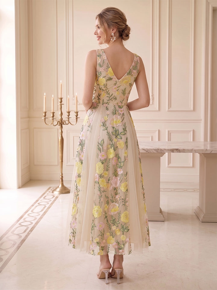 A-Line/Princess V-Neck Sleeveless Ankle-Length Wedding Guest Dresses with Embroidery