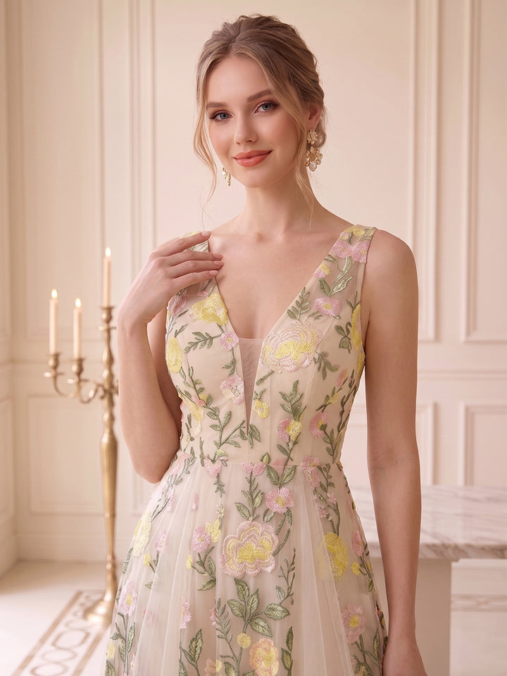 A-Line/Princess V-Neck Sleeveless Ankle-Length Wedding Guest Dresses with Embroidery
