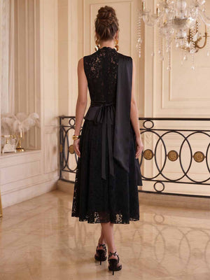 A-Line/Princess High Neck Sleeveless Asymmetrical Cocktail Dresses With Pleats & Lace