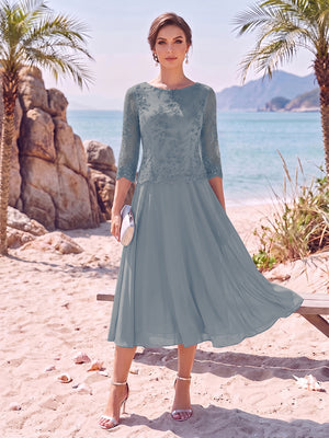 A-Line/Princess Scoop 3/4 Sleeves Knee-Length Mother of the Bride Dresses with Applique