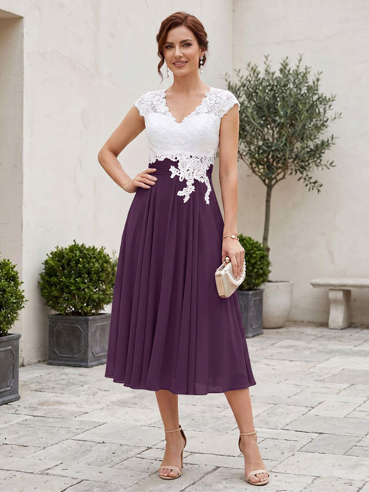 A-Line/Princess V-Neck Short Sleeves Tea-length Mother of the Bride Dresses with Applique &amp; Pleats
