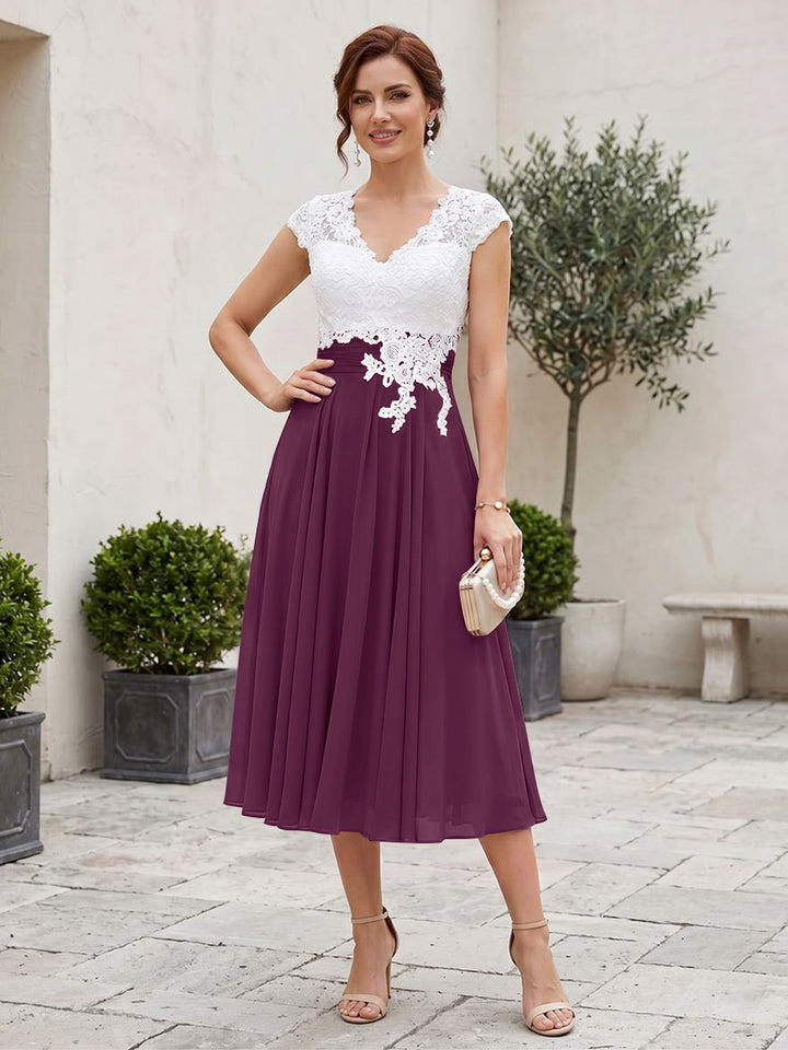 A-Line/Princess V-Neck Short Sleeves Tea-length Mother of the Bride Dresses with Applique &amp; Pleats