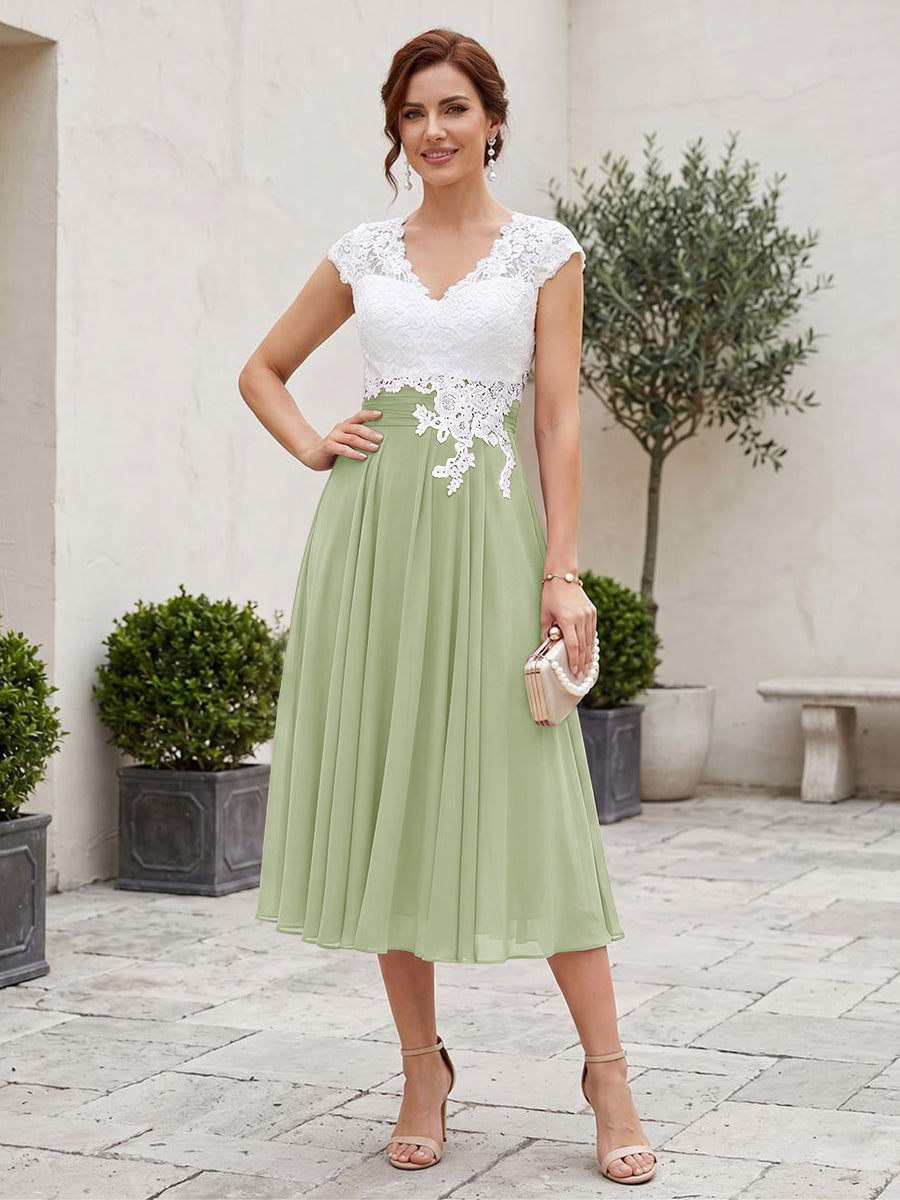 A-Line/Princess V-Neck Short Sleeves Tea-length Mother of the Bride Dresses with Applique &amp; Pleats