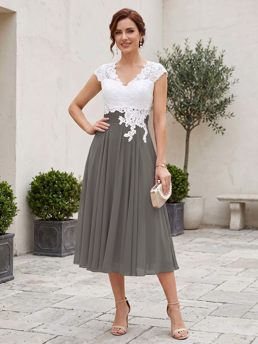 A-Line/Princess V-Neck Short Sleeves Tea-length Mother of the Bride Dresses with Applique &amp; Pleats