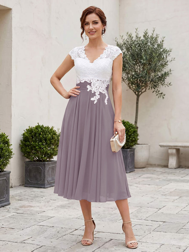A-Line/Princess V-Neck Short Sleeves Tea-length Mother of the Bride Dresses with Applique &amp; Pleats