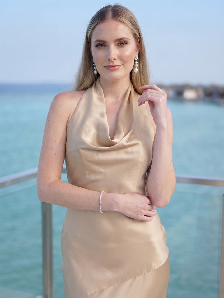 Trumpet/Mermaid Halter Sleeveless Floor-length Bridesmaid Dresses with Ruched &amp; Bowknot