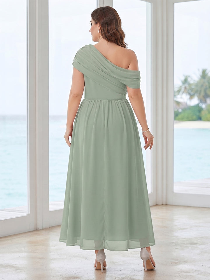 A-Line/Princess Asymmetrical Floor-Length Plus Size Bridesmaid Dresses with Pleats