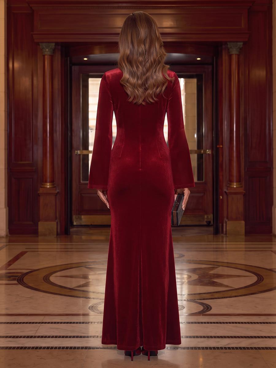 Sheath/Column Scoop Long Sleeves Velvet Floor-Length Cocktail Dress with Sequins