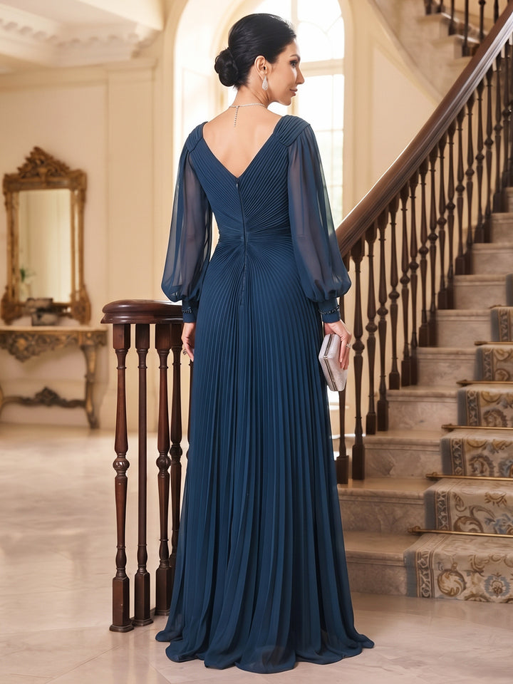 A-Line/Princess V-Neck Long Sleeves Chiffon Floor-Length Mother of the Bride Dresses with Pleats
