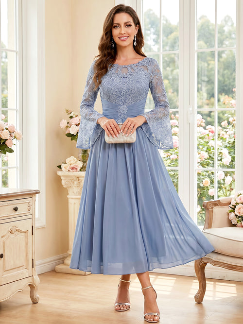 A-Line/Princess Scoop Long Sleeves Tea-Length Mother of the Bride Dresses with Applique & Ruched