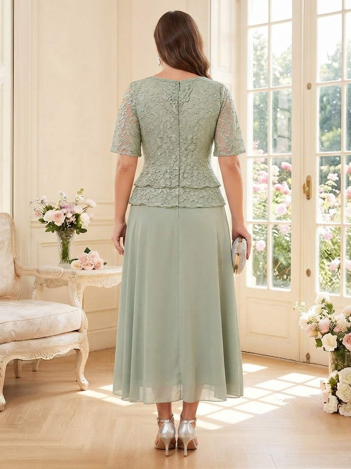 A-Line/Princess Scoop Half Sleeves Tea-Length Plus Size Mother of the Bride Dresses with Lace &amp; Ruffles