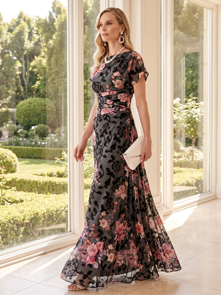 A-Line/Princess Scoop Short Sleeves Floor-Length Mother of the Bride Dresses with Ruched