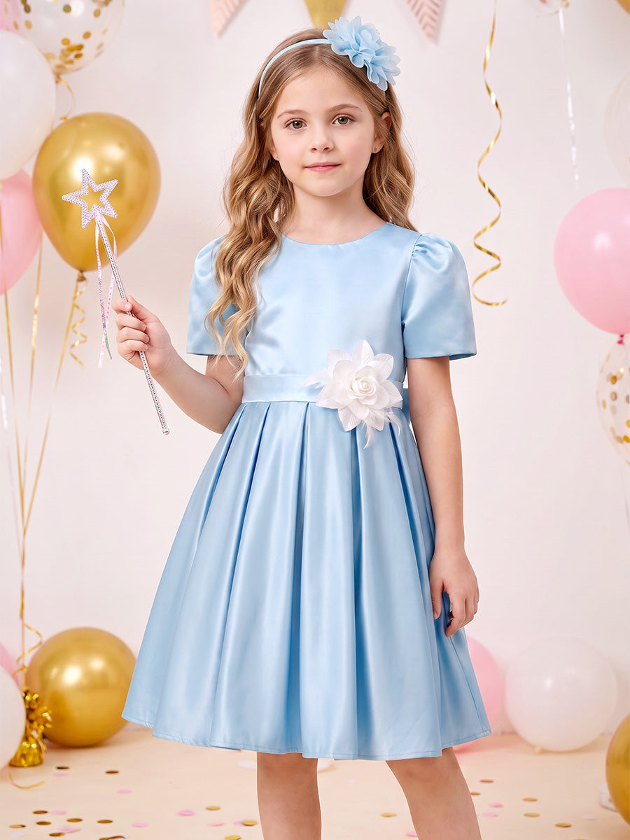 A-Line/Princess Scoop Short Sleeves Satin Knee-Length Flower Girl Dresses with 3D Flower