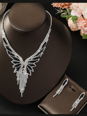 Women's Versatile Luxury Tassel Necklace and Earrings Jewelry Set
