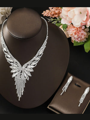 Women's Versatile Luxury Tassel Necklace and Earrings Jewelry Set