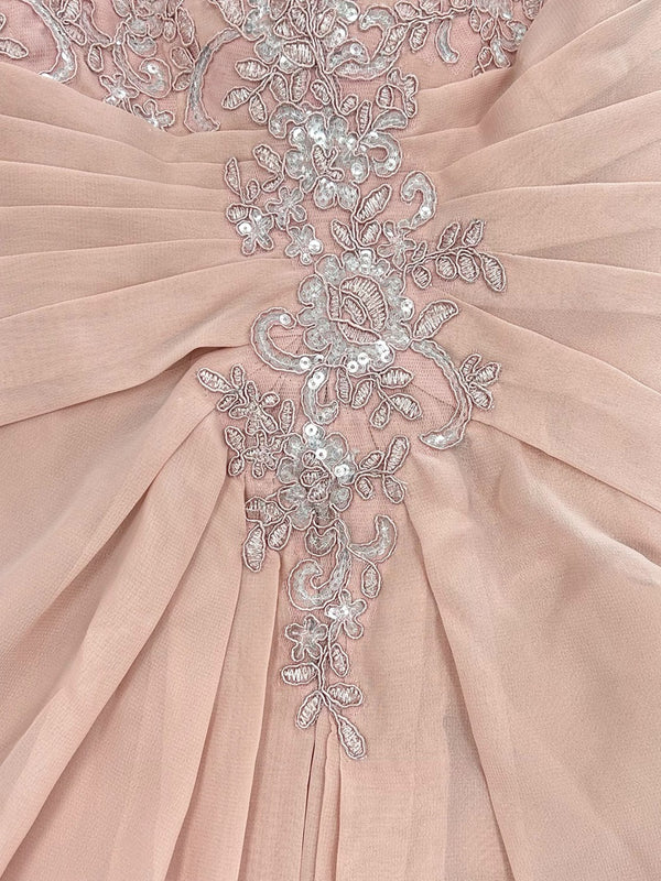 A-Line/Princess Illusion Scoop Appliques Ruched Mother of the Bride Dresses with Cape