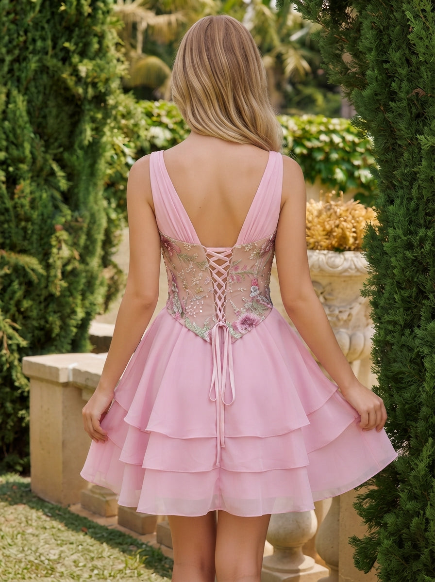 A-Line/Princess Sleeveless V-Neck Tiered Short/Mini Homecoming Dresses with Embroidery