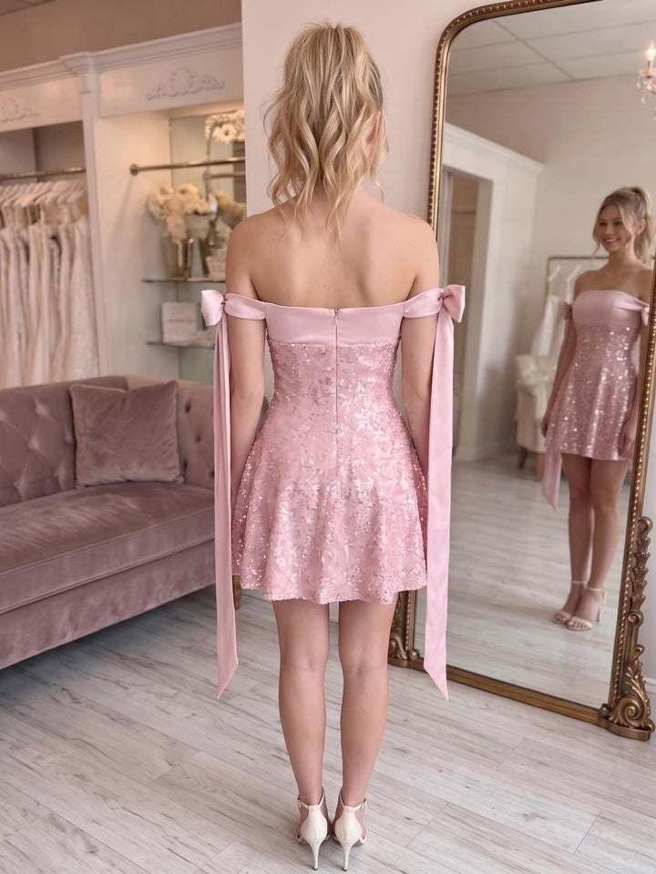 A-Line/Princess Off-the-Shoulder Short/Mini Homecoming Dresses with Bow