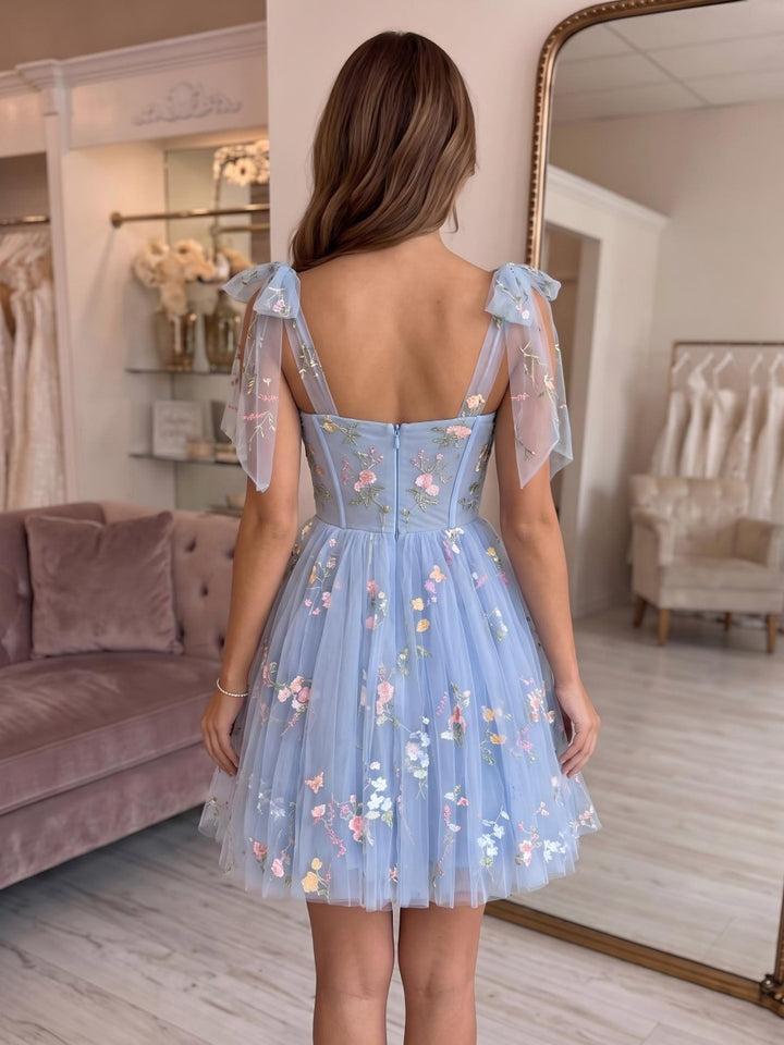 A-Line/Princess Sweetheart Sleeveless Short/Mini Corset Embroidery Homecoming Dresses