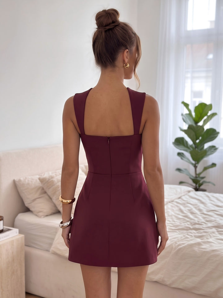 Sheath/Column Square Neck Short/Mini Satin Ruched Homecoming Dresses
