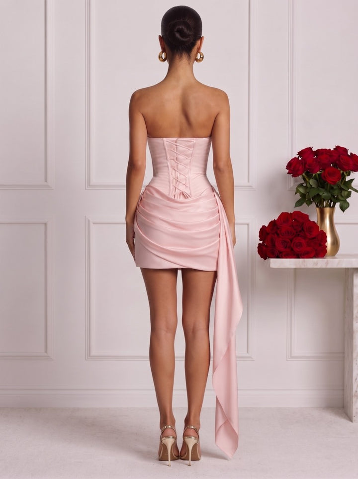 Sheath/Column Strapless Sleeveless Silk Satin Mini Homecoming Dresses with Corset&amp;Sash