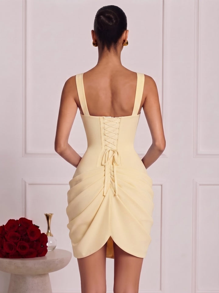 Sheath/Column Spaghetti Straps Sleeveless Satin Mini Homecoming Dresses with Pleats&amp;Corset