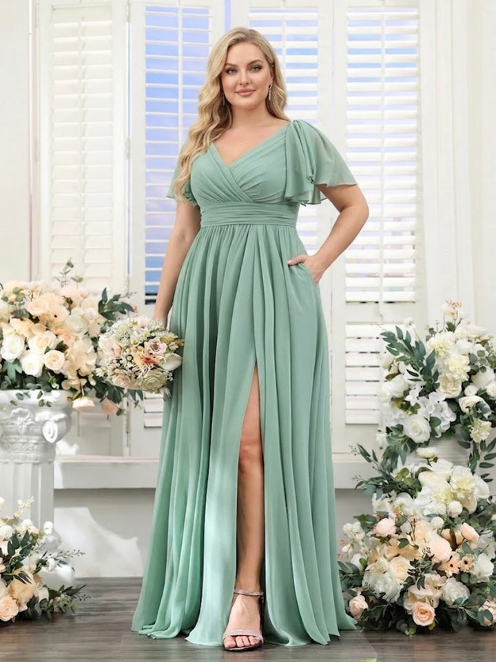 A-Line V-Neck Short Sleeves Split Side Chiffon Plus Size Bridesmaid Dresses with Pockets
