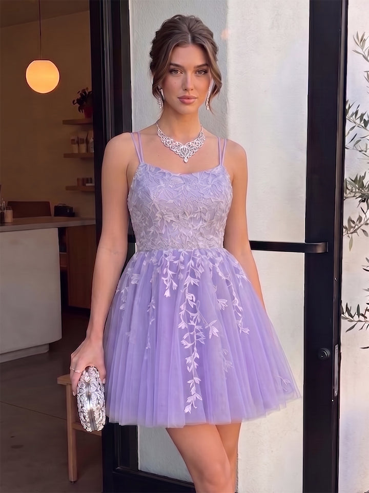 A-Line/Princess Spaghetti Straps Sleeveless Short/Mini Homecoming Dresses with Appliques