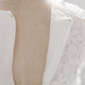 Ball Gown Scoop Sleeveless Flower Girl Dresses with Applique