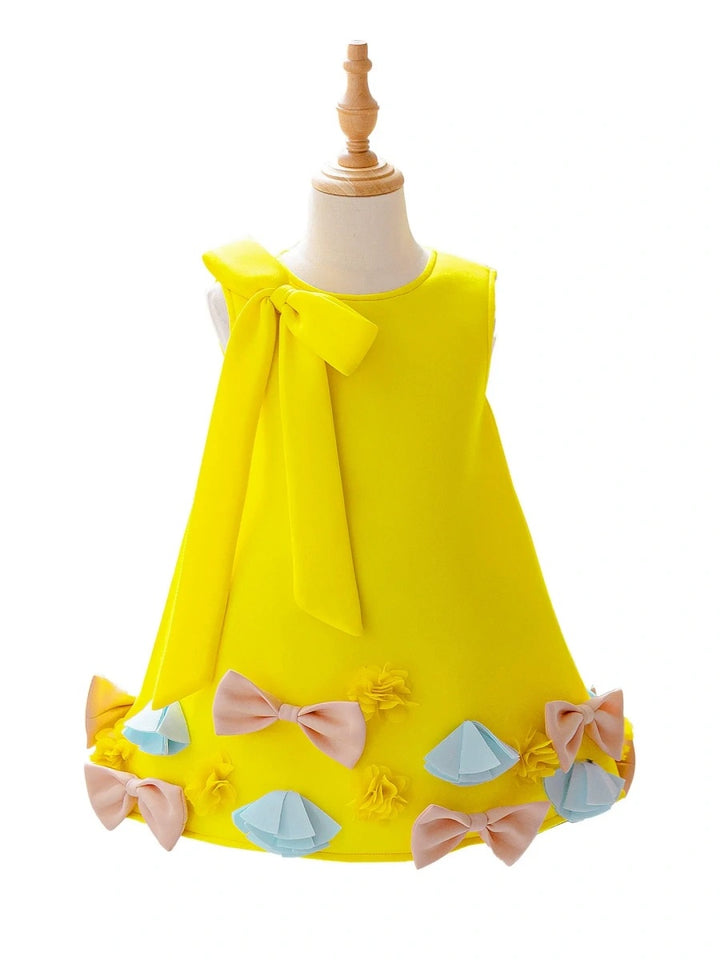 A-Line/Princess Scoop Sleeveless Knee-Length Flower Girl Dresses With Bowknot