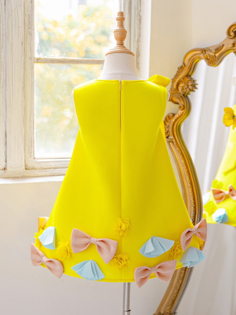 A-Line/Princess Scoop Sleeveless Knee-Length Flower Girl Dresses With Bowknot