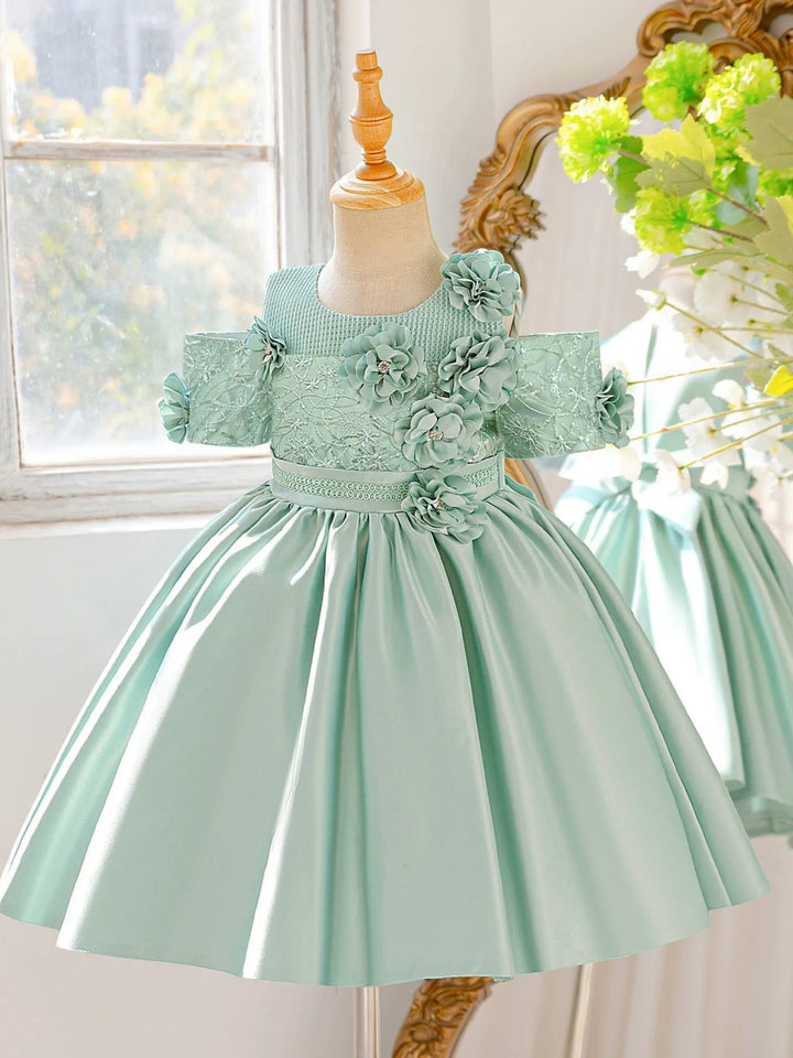 Ball Gown Scoop Short Sleeves Knee-Length  Flower Girl Dresses With 3D Floral &amp; Applique