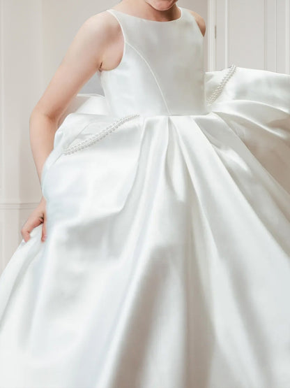 A-Line/Princess Crew Neck Sleeveless Satin Flower Girl Dresses with Bow