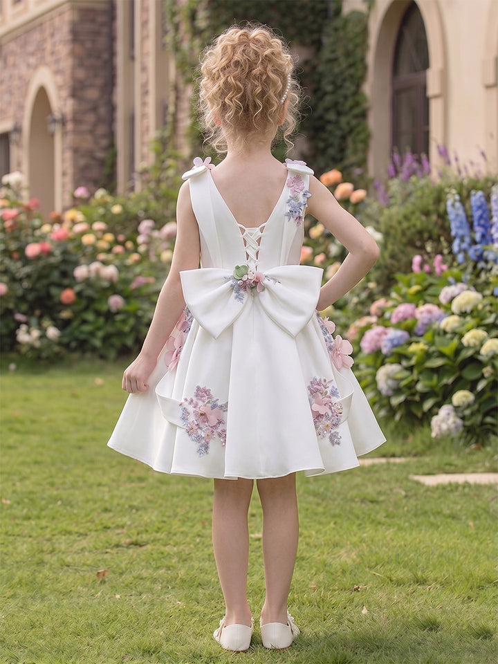 A-Line/Princess Boat Neck Sleeveless Knee-Length Flower Girl Dresses With Bowknot &amp; 3D Floral