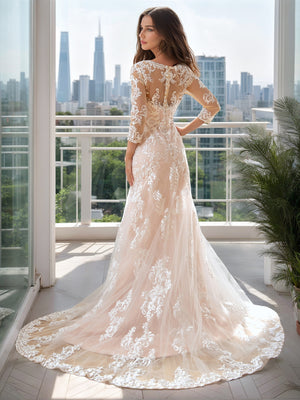 Trumpet/Mermaid V-Neck 3/4 Sleeves Wedding Dresses with Lace Appliques