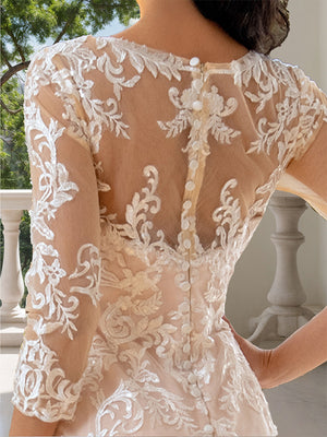 Trumpet/Mermaid V-Neck 3/4 Sleeves Wedding Dresses with Lace Appliques