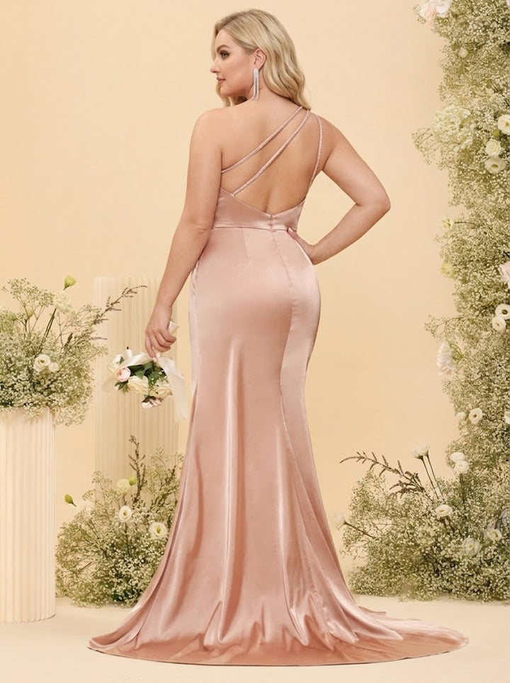 Sheath/Column One-Shoulder Long Formal Plus Size Bridesmaid Dresses with Split Side