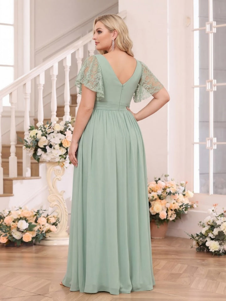 A-Line/Princess V-Neck Long Plus Size Wedding Party Dresses with Split Side &amp; Pockets